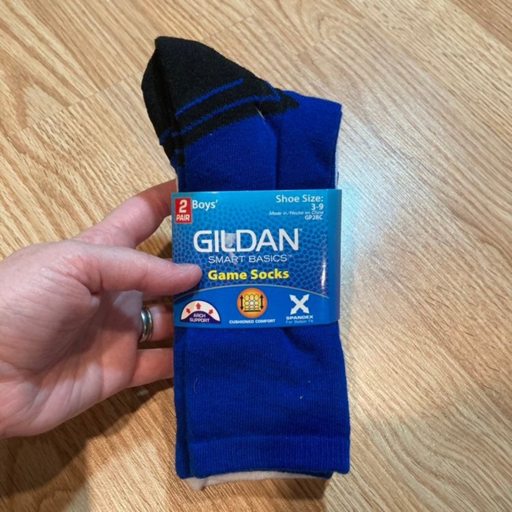NWT Gildan Sports Socks Pack black blue white